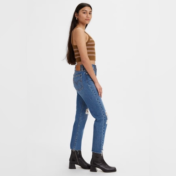 LEVI'S Wedgie Straight Leg Pant size 31" - Picture 4 of 6